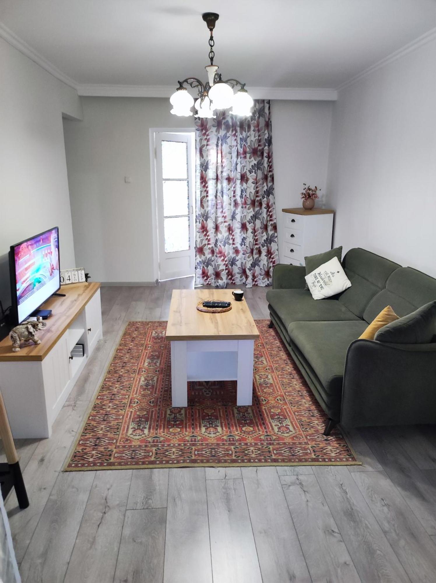 Friendly Guest House 库塔伊西 外观 照片